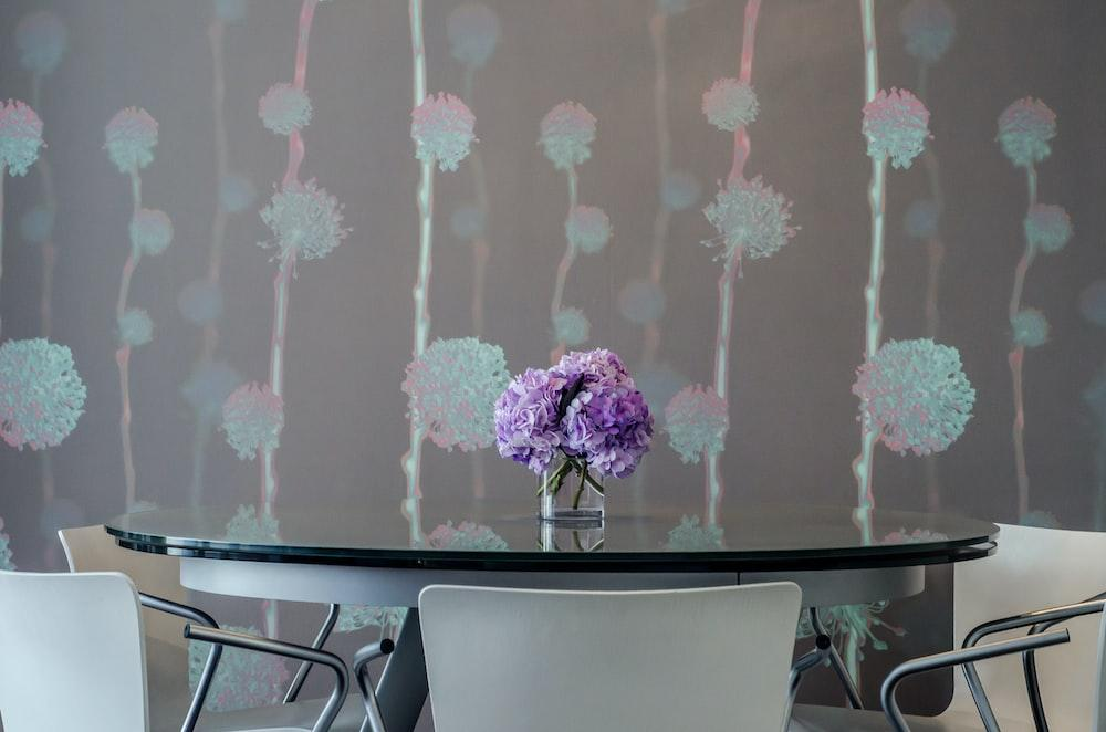 decoration tips for Glass dining table