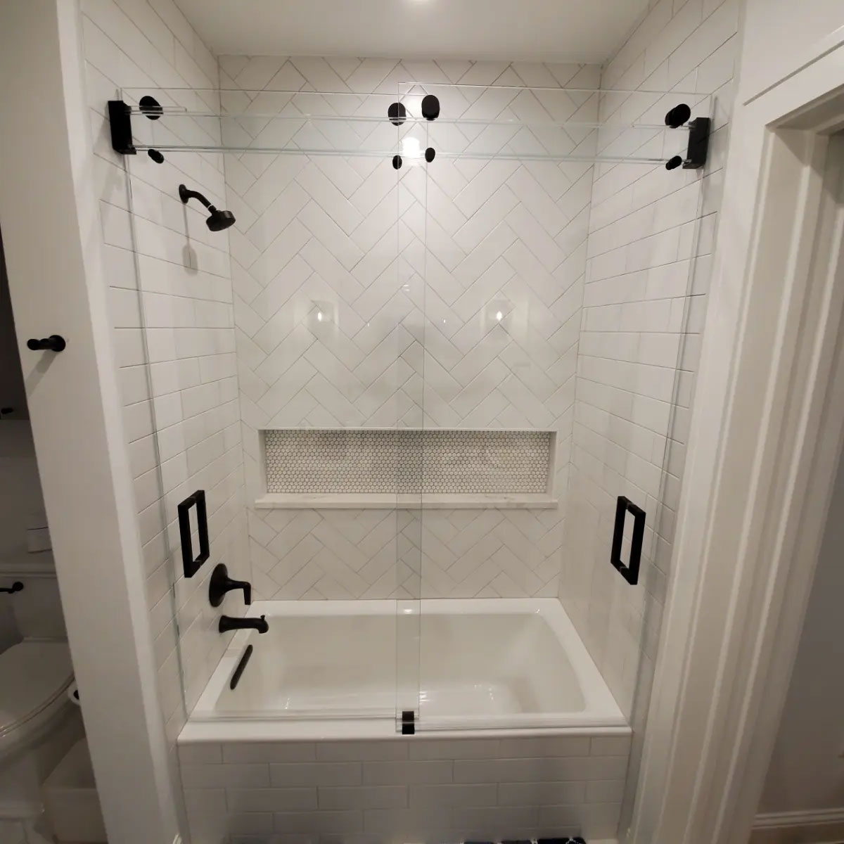 Phantom sliding shower door