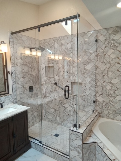 Sliding Shower Doors for Tight Spaces